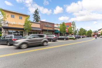 Close to parks, shopping and dining